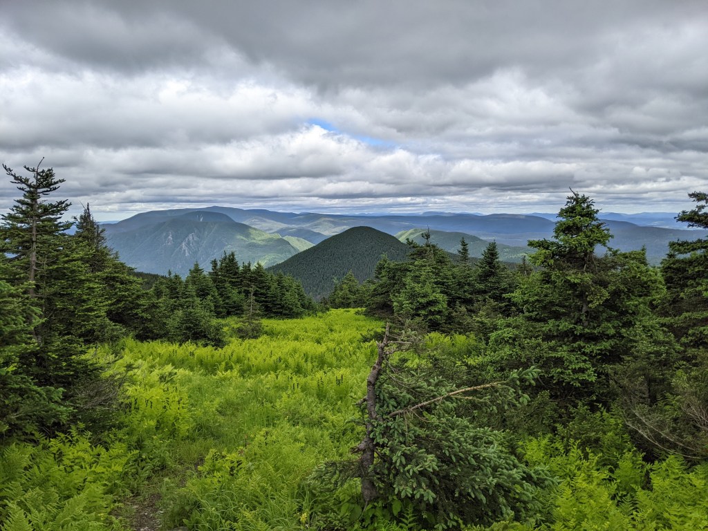 SIA Day 14: Abri Mont Craggy to Abri Petit Sault (22km, +1876m,&nbsp;-2398m)