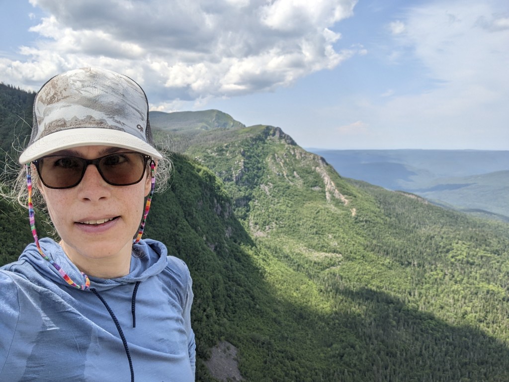 SIA Day 17: Kalmia campsite to Lac Cascapédia campsite (25.5km,+2057m,&nbsp;-2068m)